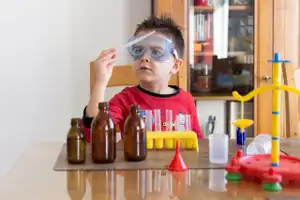 10 Best Science Kits for Boys