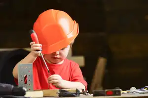 5 Best Workbenches for Toddlers